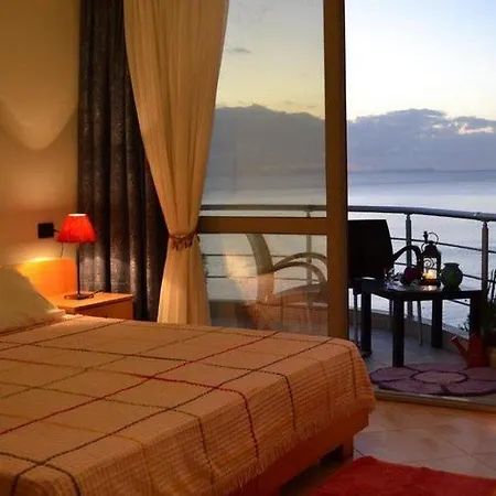 Otel Seaside 4*