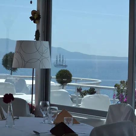 Seaside 4* Саранда