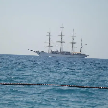 Hotel Seaside 4*