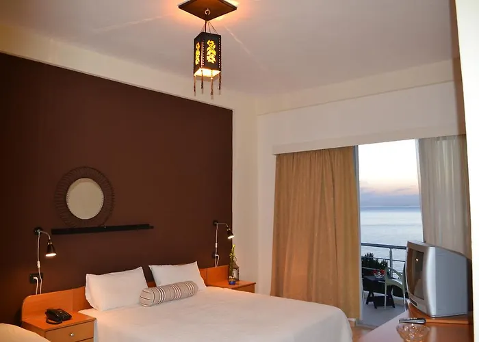 酒店 Seaside Sarandë