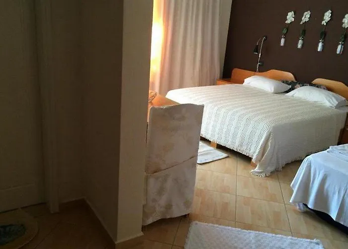 Seaside 酒店 Sarandë