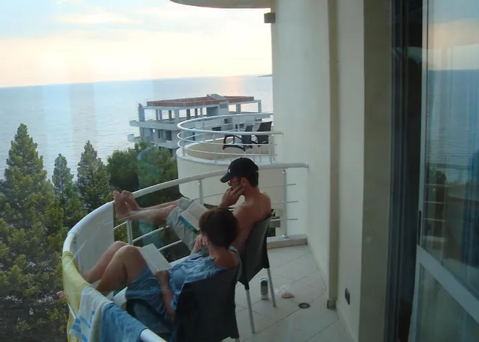 Seaside 酒店 Sarandë